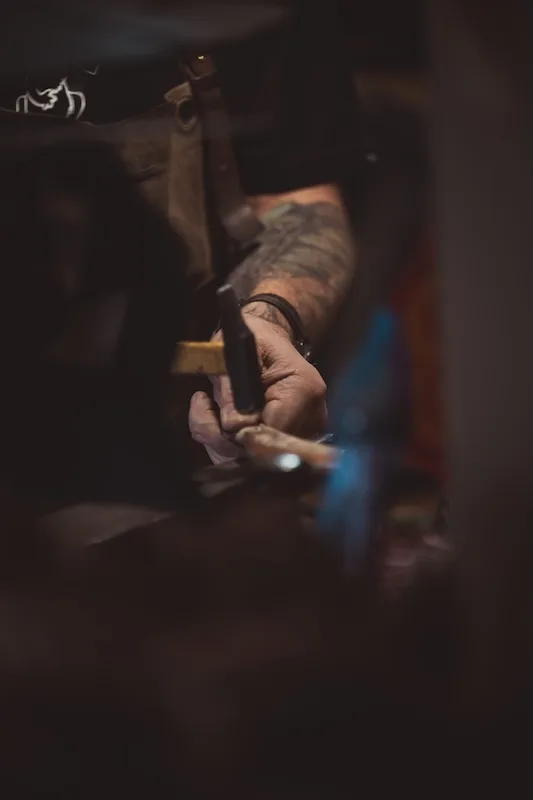 réalisation du couteau du bâton à champignons TALAIA