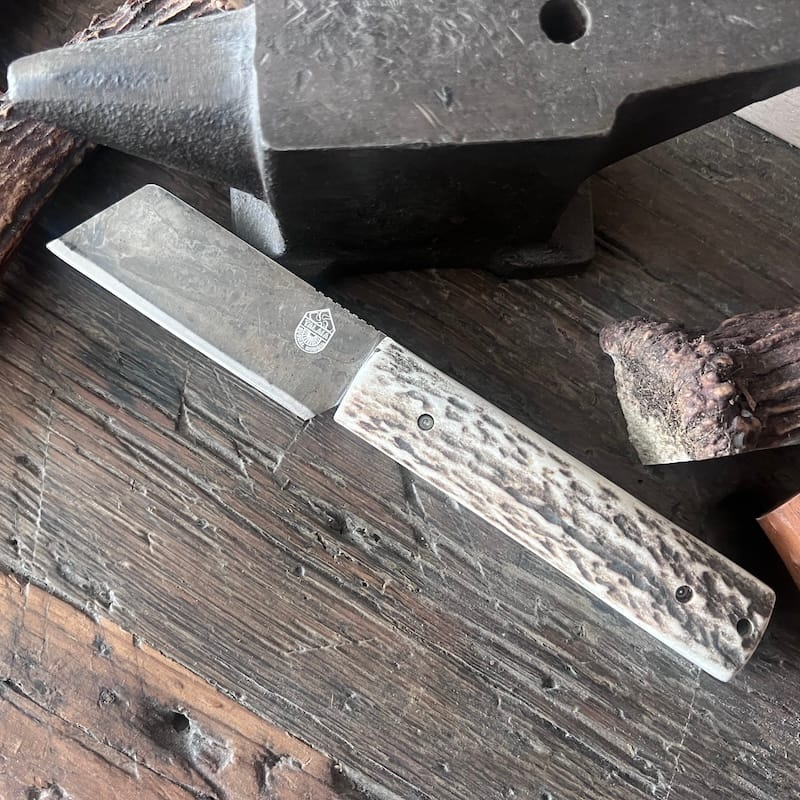 couteau basque pliant handia talaia cerf carbone 00001 couteau basque pliant handia talaia cerf carbone 00001